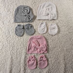 3 Infant Baby Newborn Hats and Mits